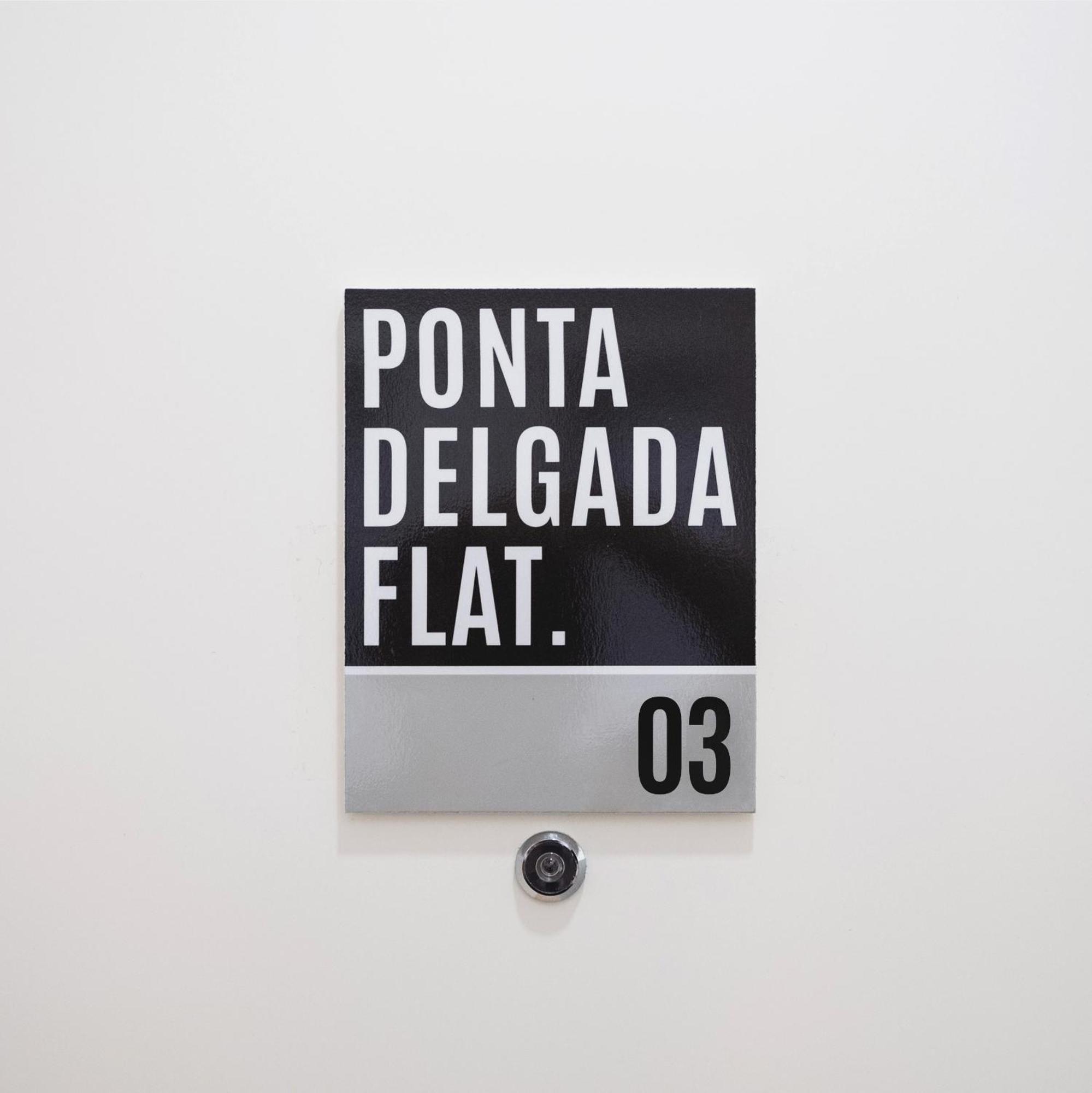 Ponta Delgada Flats - Host & Chill Lägenhet Exteriör bild
