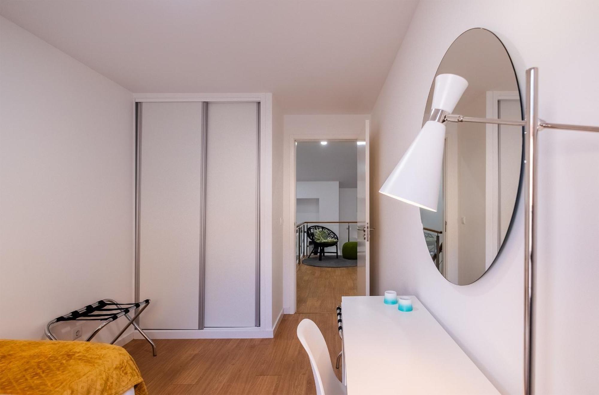 Ponta Delgada Flats - Host & Chill Lägenhet Exteriör bild