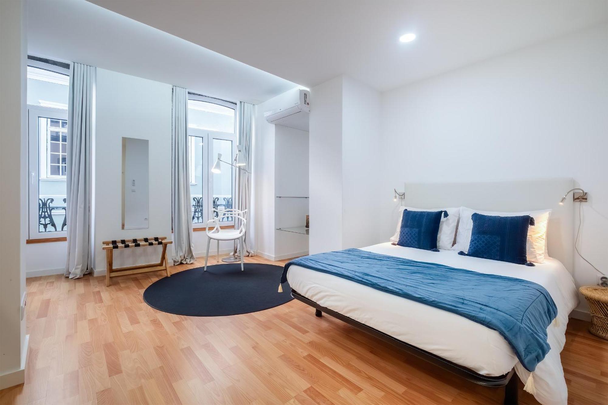 Ponta Delgada Flats - Host & Chill Lägenhet Exteriör bild