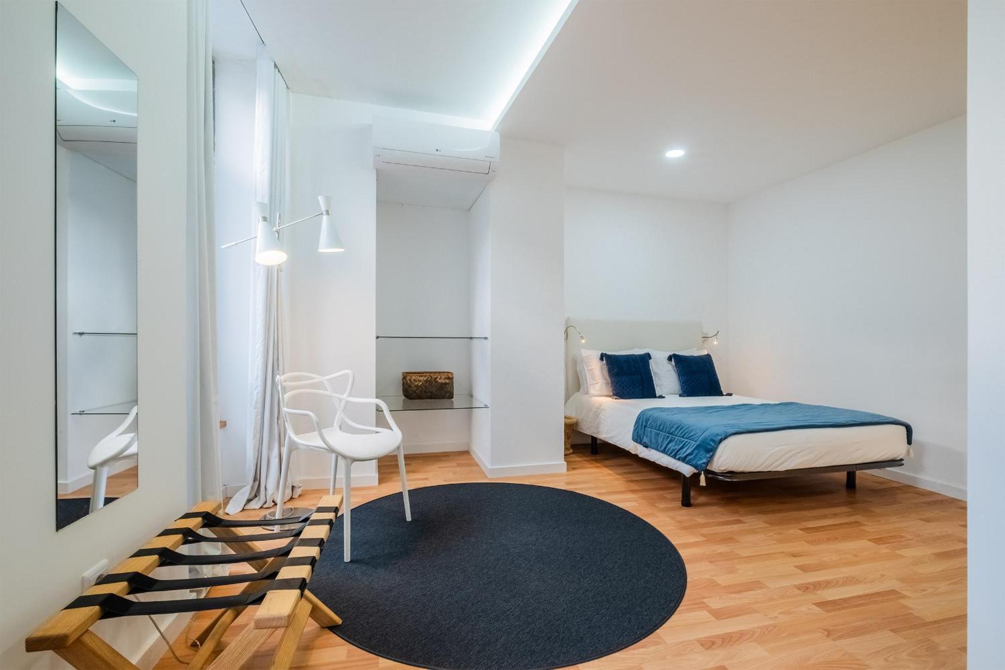 Ponta Delgada Flats - Host & Chill Lägenhet Exteriör bild