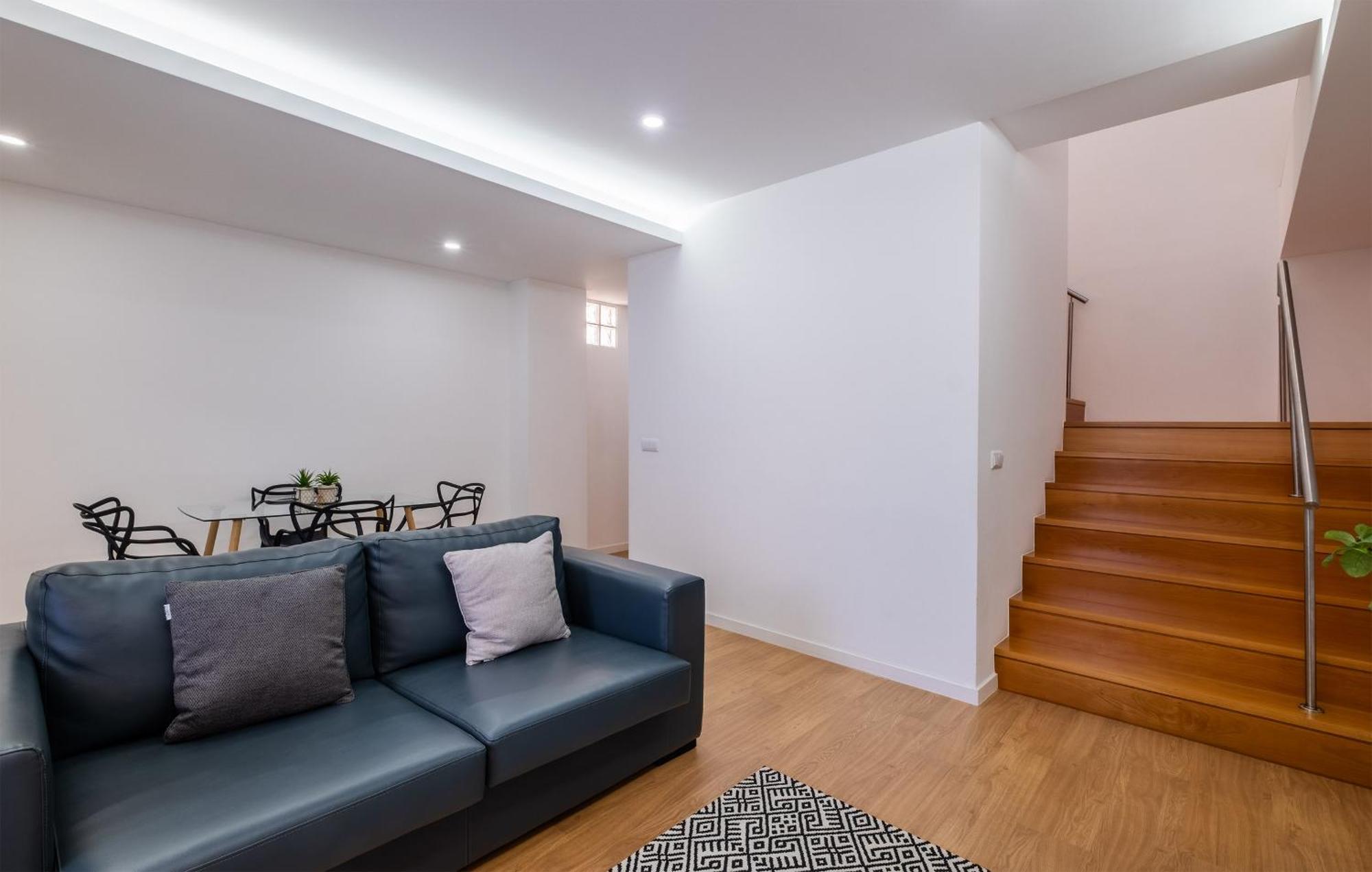 Ponta Delgada Flats - Host & Chill Lägenhet Exteriör bild