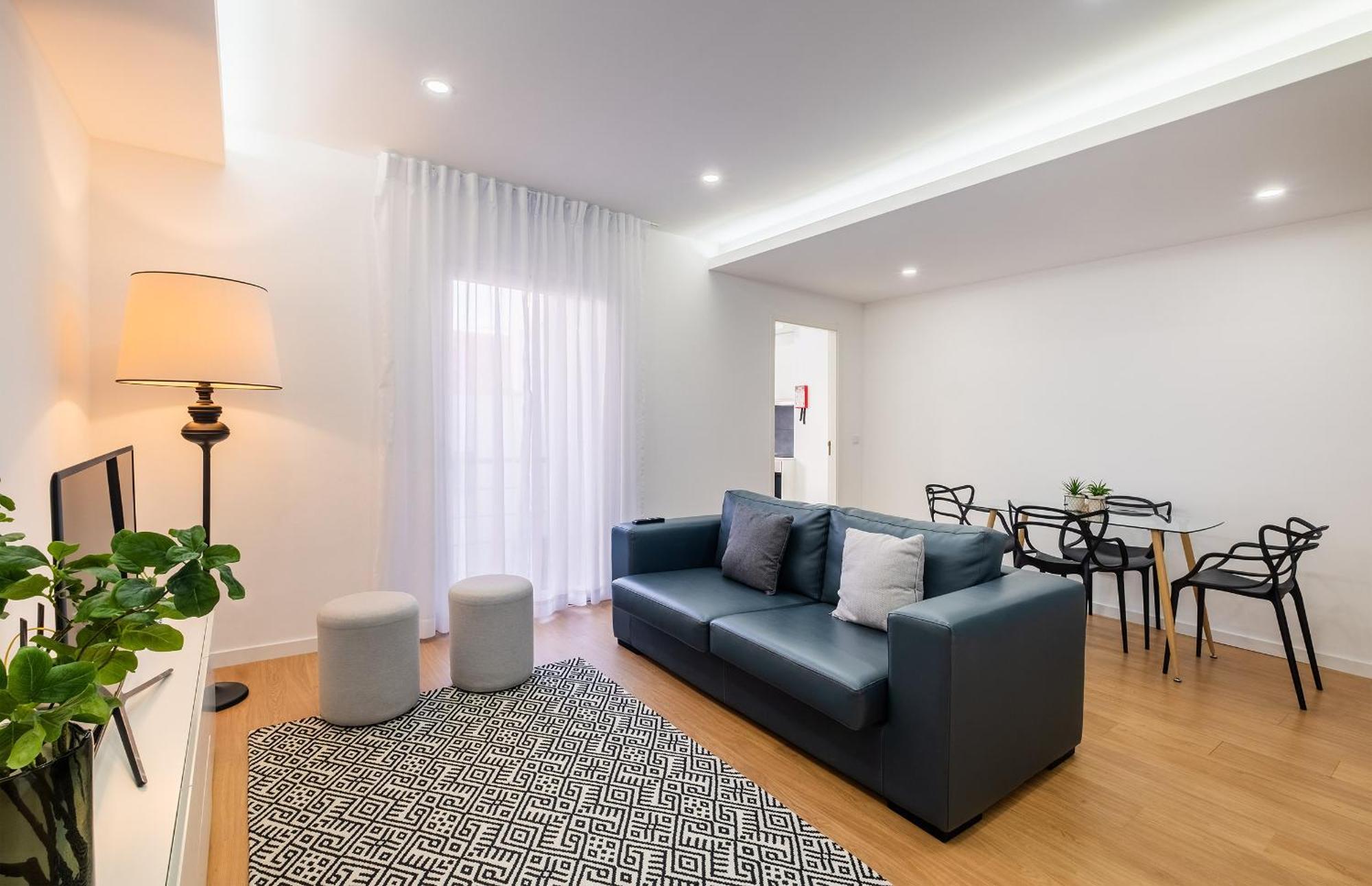 Ponta Delgada Flats - Host & Chill Lägenhet Exteriör bild